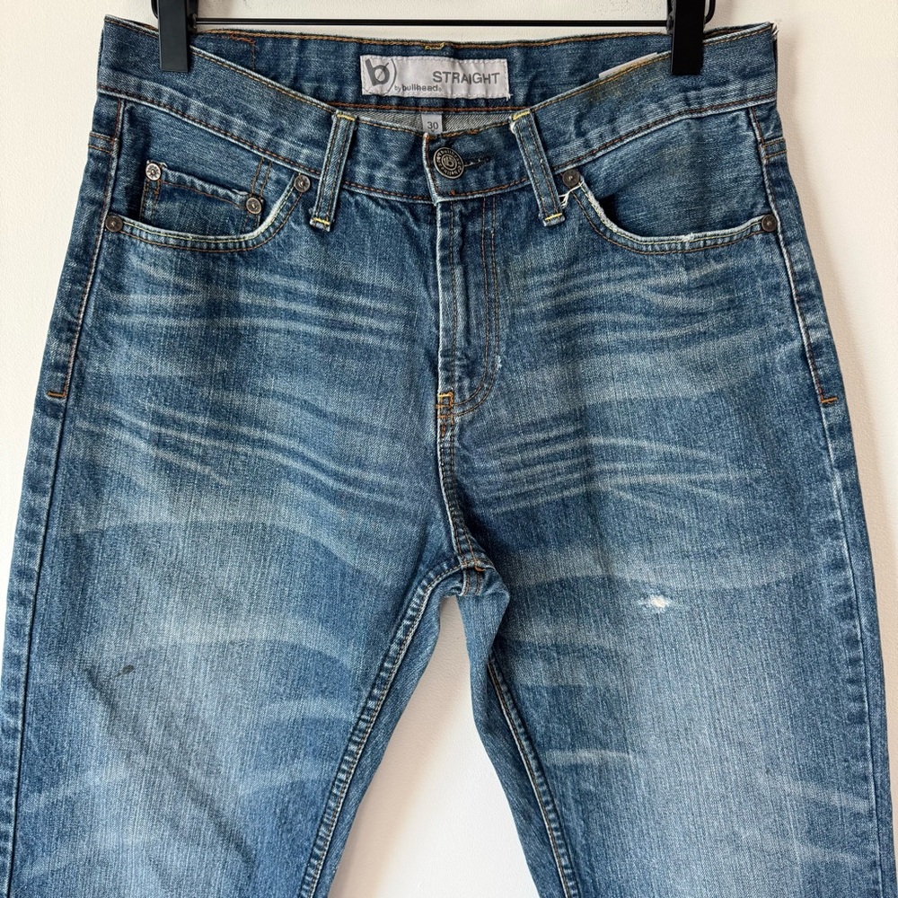 B By Bullhead Men’s Straight-Leg Jeans Medium Wash Whiskering Detail 30X32 - Picture 4 of 9